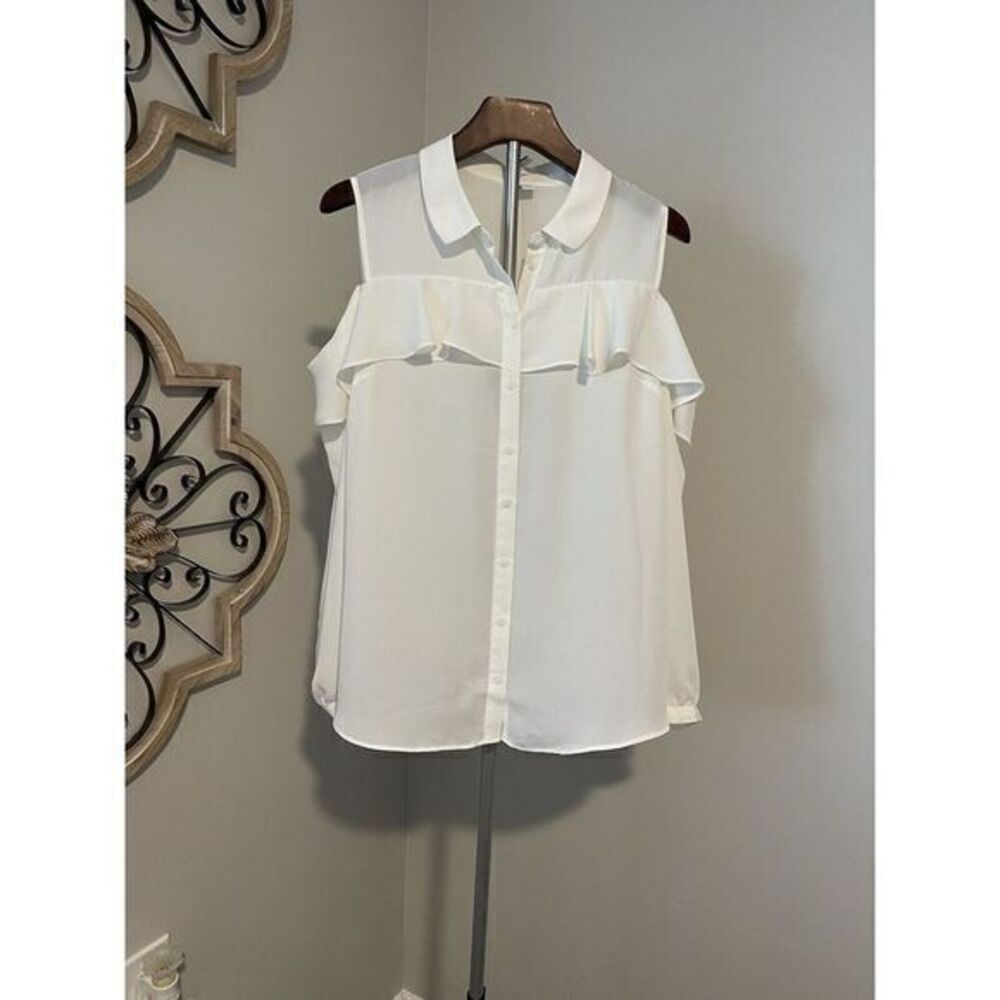 ELLE Women's Ivory Semi Sheer Cold Shoulder Button Front Long Sleeve Blouse sz M